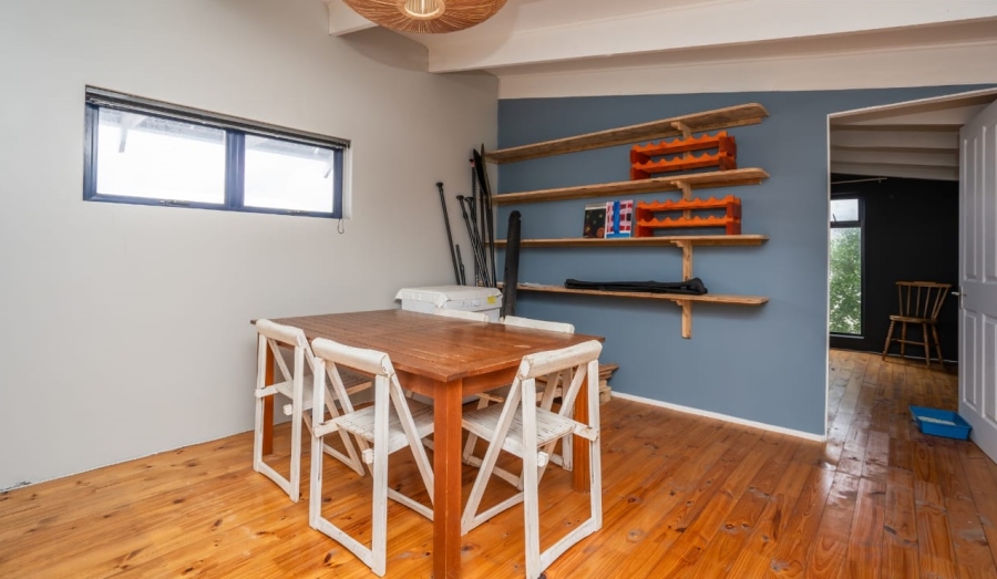 To Let 3 Bedroom Property for Rent in Middedorp Western Cape